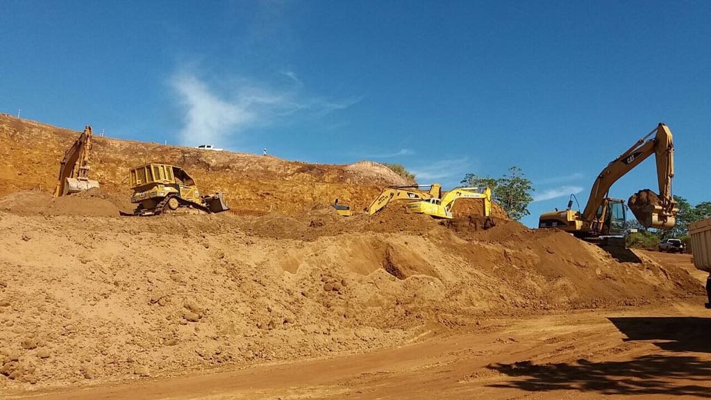 Construção de barragem de rejeitos, para mineração Aurizona S/A em Godofredo Viana -MA