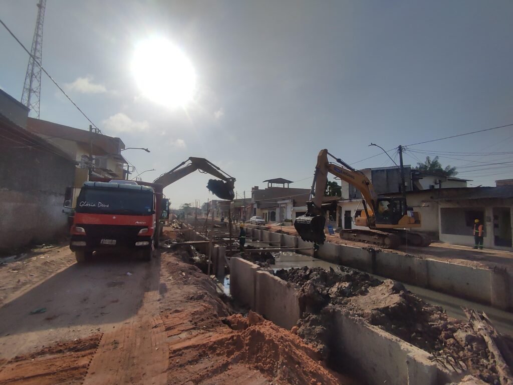 Macrodrenagem de Canal em Belém/PA (Obra em andamento)